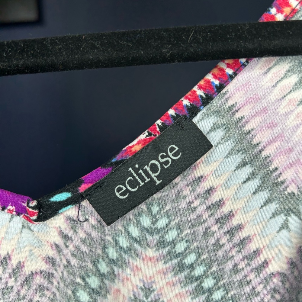 Eclipse Multicolor Chevron Tank Top - Picture 4 of 5